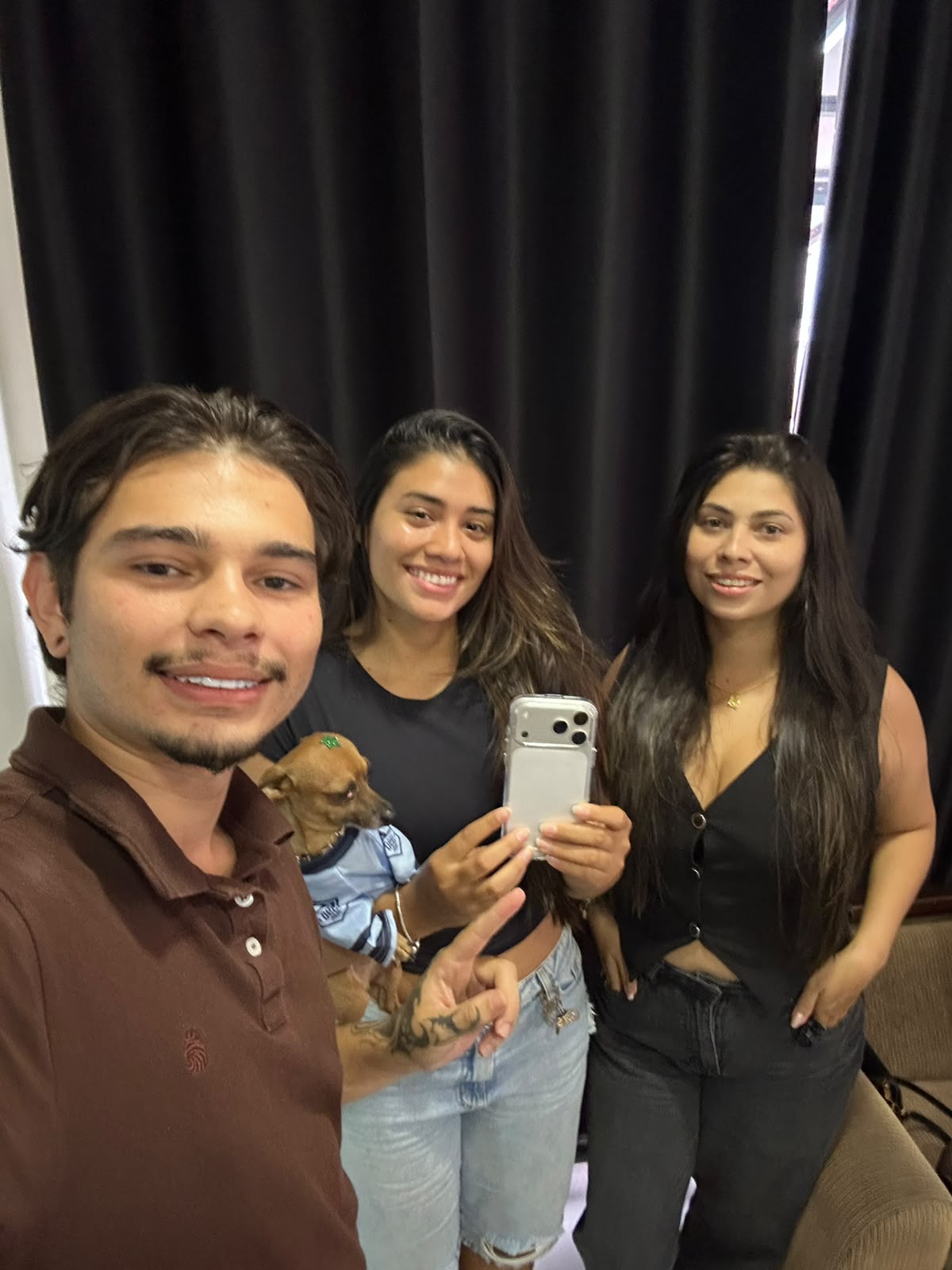 Clientes da Tech House com suas compras — foto 3