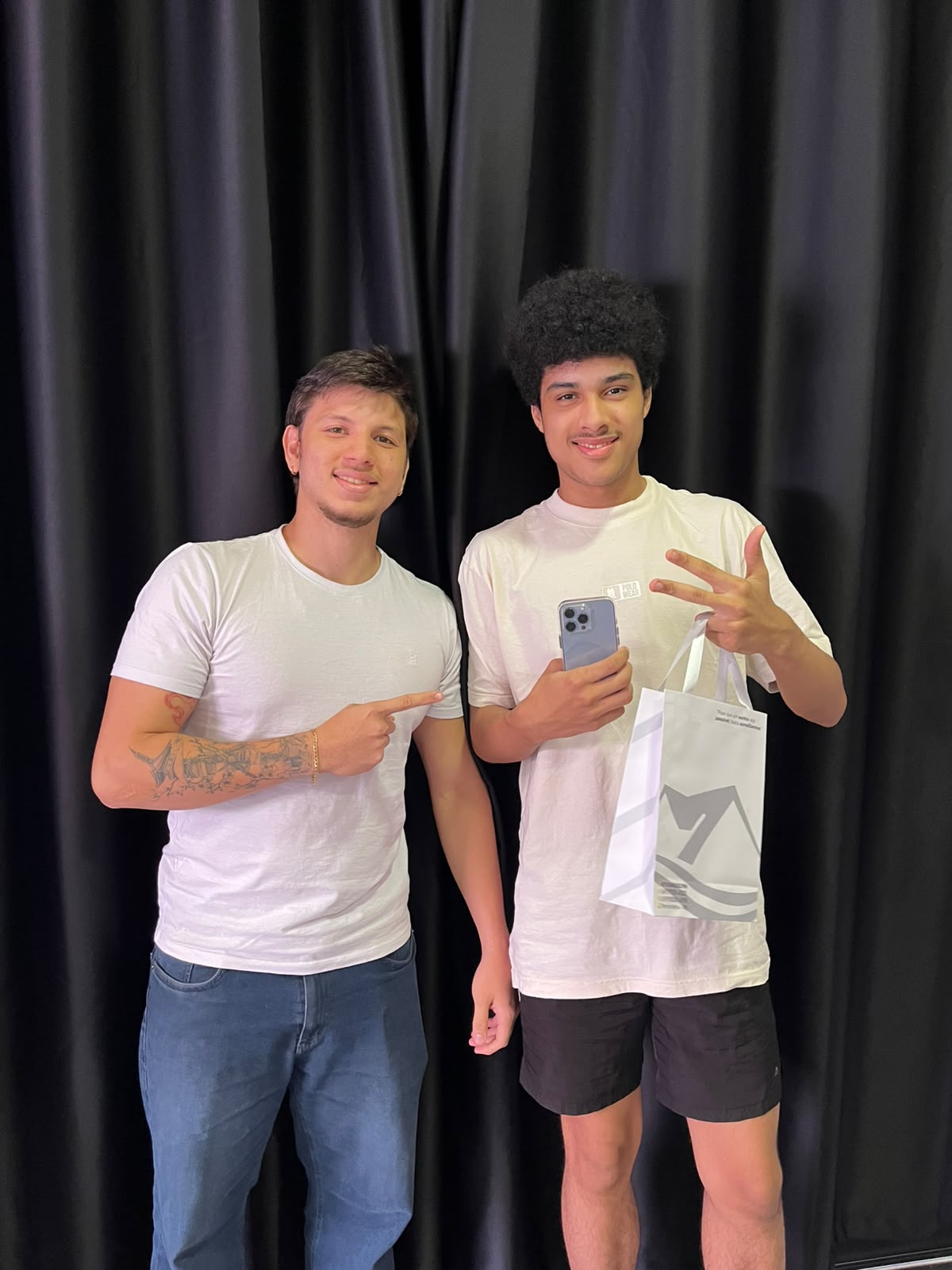 Clientes da Tech House com suas compras — foto 18